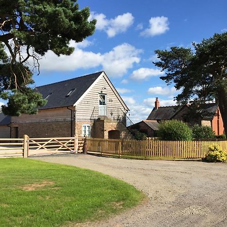 The Barn - Nr Bromyard Apartamento Exterior foto